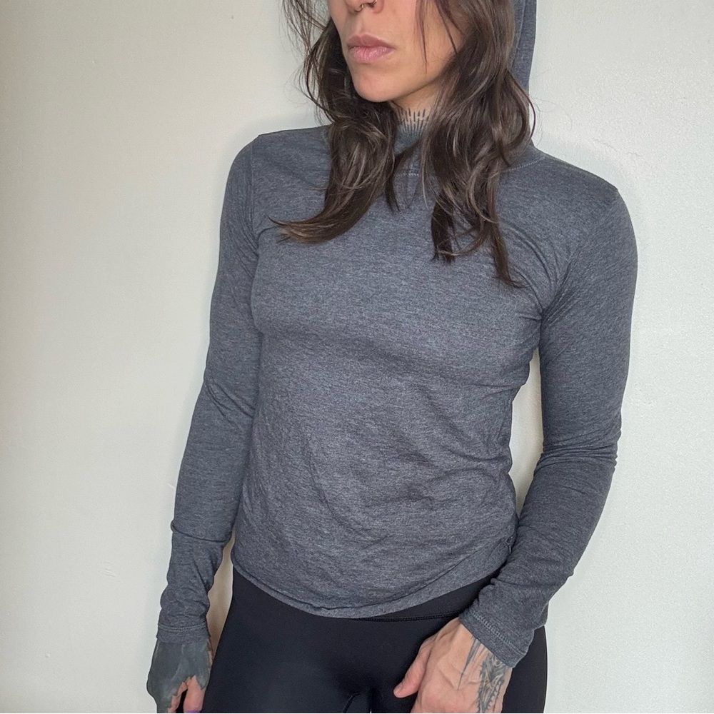 Dark gray hooded long sleeve t-shirt size xs